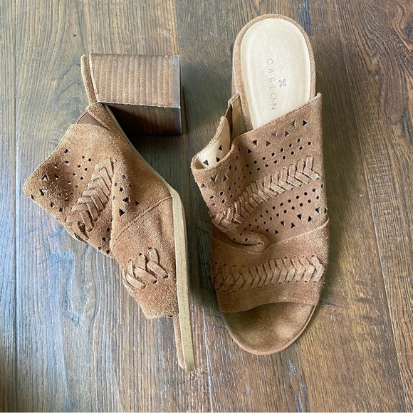 Caslon Brown Suede Maggie Slides Sandals Mules With Geometric Cutouts SZ 9.5 - Picture 6 of 10